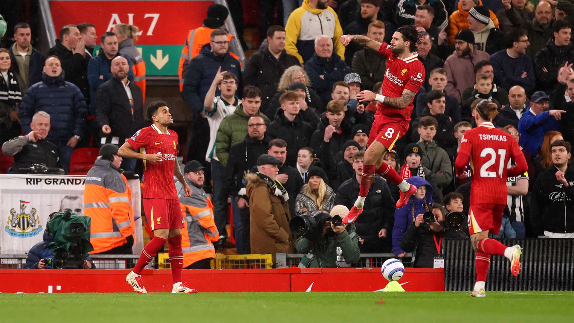 了更多的曝 了更多的曝